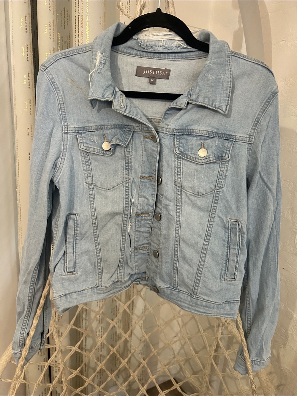 Just USA Light Wash Denim Jean Jacket in Pale Blue